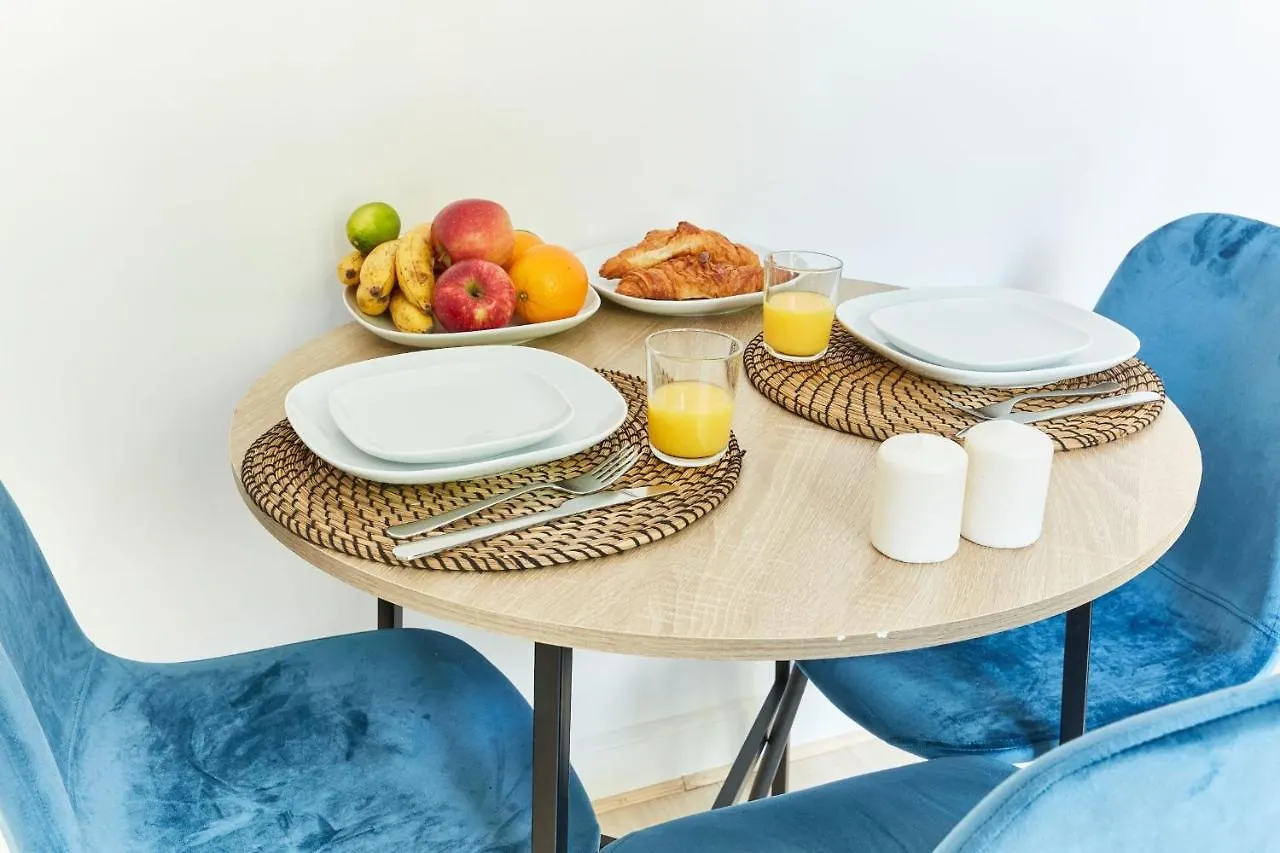 Eiffel Tower - Latin Quarter City Apartment Paris France